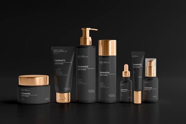 What Strategies Can UK Cosmetic Clinics Use to Enhance Online Customer Trust?